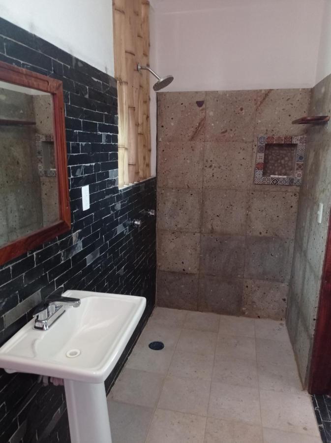 Bungalows Y Cabanas, Las Barracas De La Barra Malucano Kültér fotó